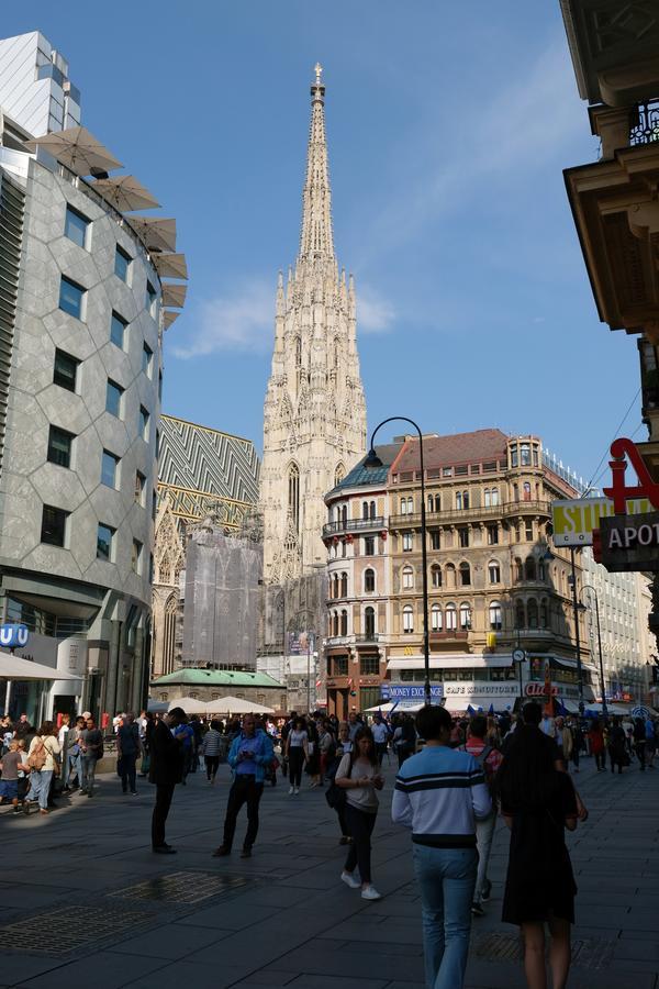 Sobieski Apartments St. Stephen'S Cathedral Wien Exteriör bild
